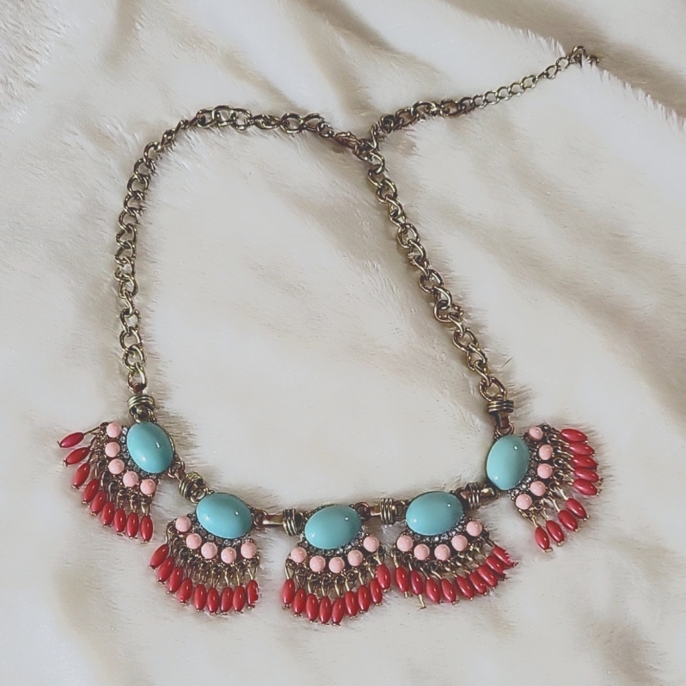 Statement Necklace - Picture 3 of 3
